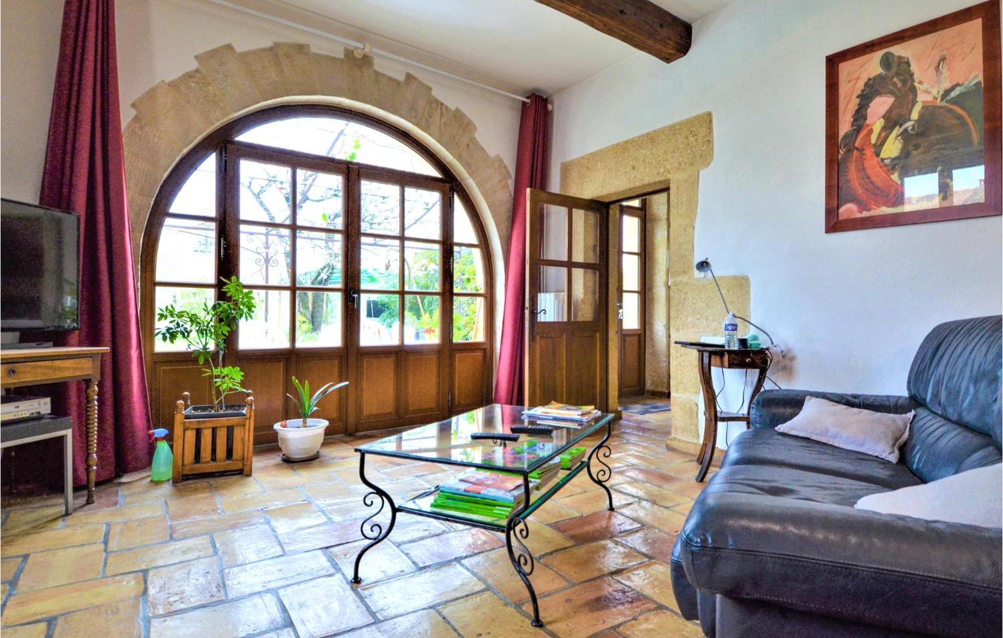 4 Bedroom Lovely Home In Marguerittes Dış mekan fotoğraf